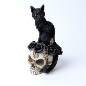 Alchemy Gothic Cat on Skull Rose Wreath Statue New